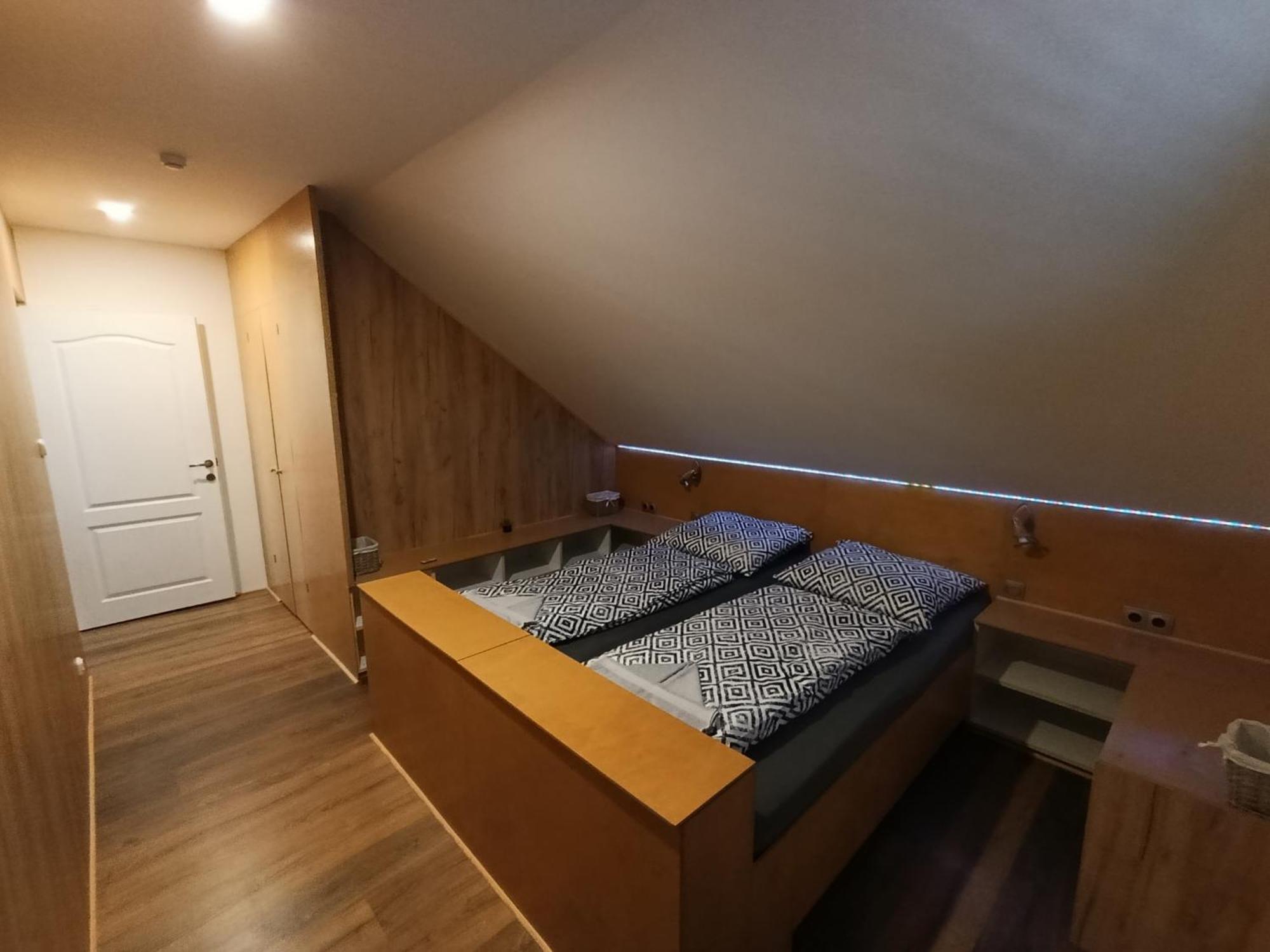 Pelso Holiday Apartments Bambusz Σίοφοκ Εξωτερικό φωτογραφία